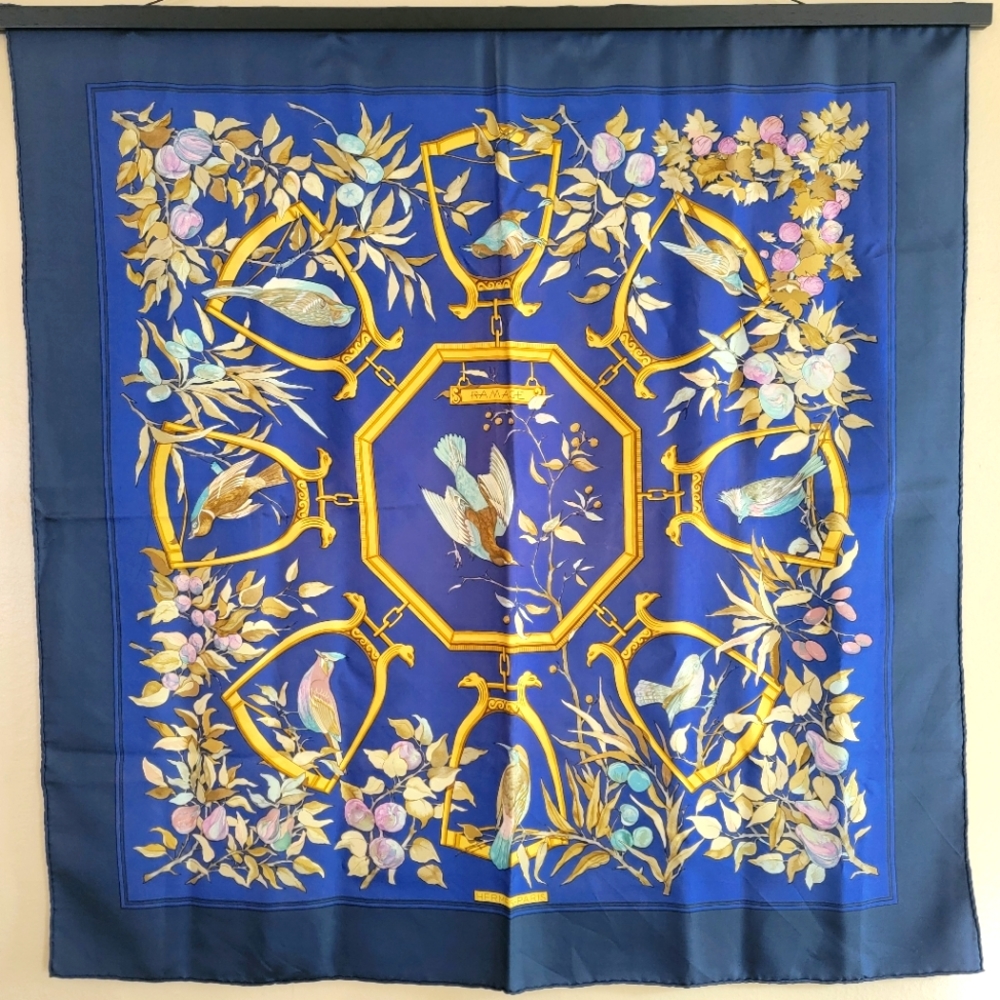Labor Day Sale🎉 Elegant Authentic Hermes Ramage silk scarf with ribbon & box - Picture 12 of 12